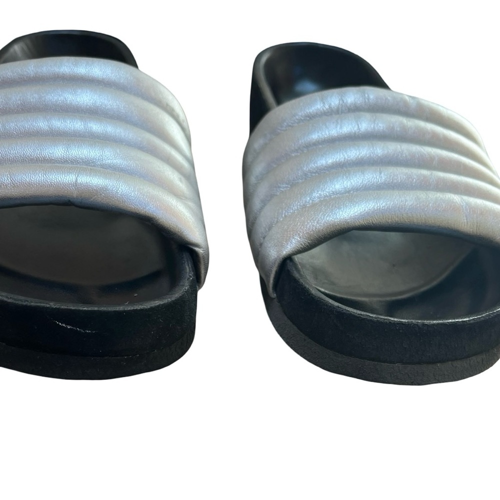 Isabel Marant Helea Silver Slides Sz 39/ 8.5 Leather Upper and Suede Siding - Picture 4 of 9